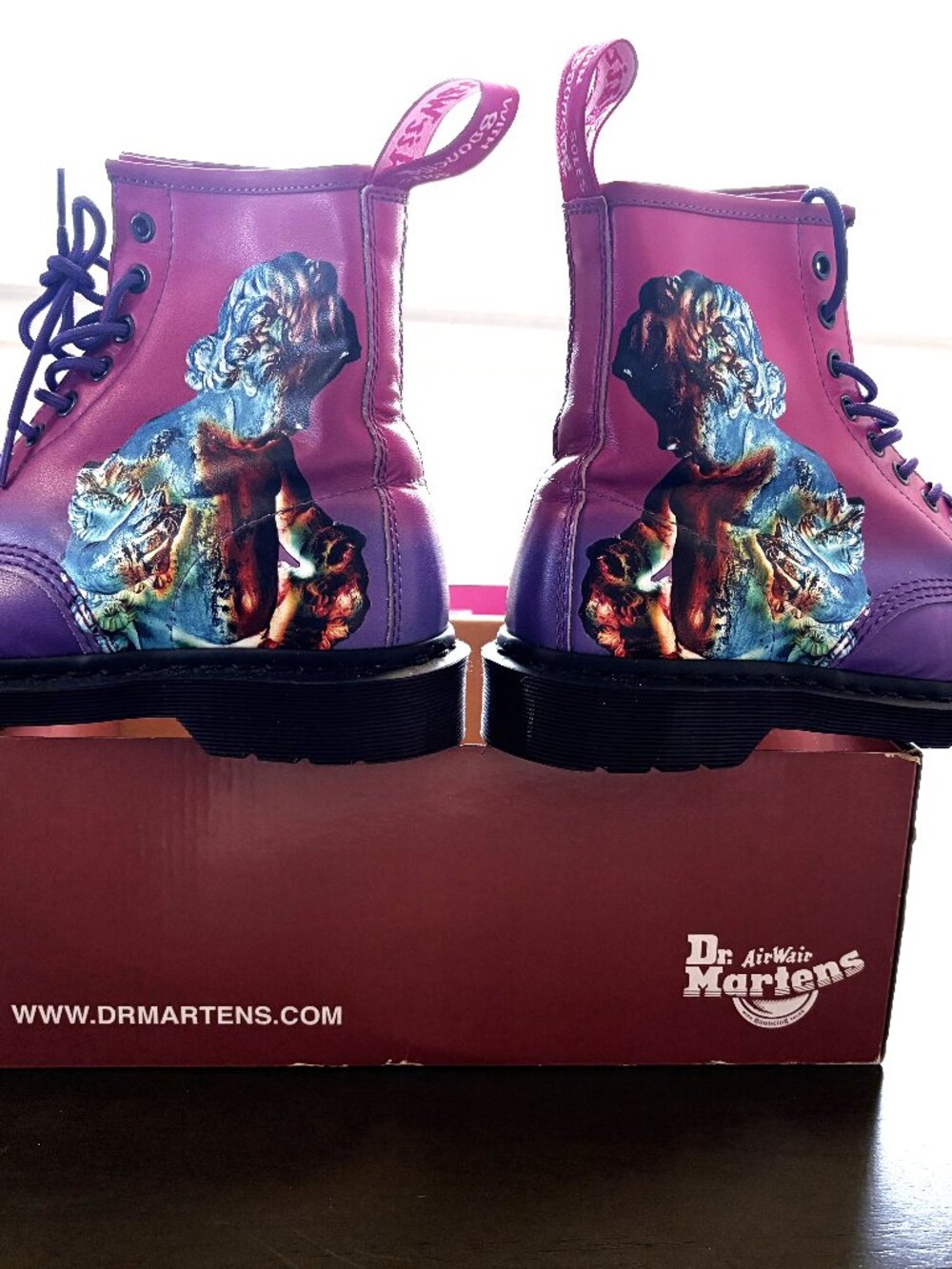 DR. MARTENS PINK+PURPLE OMBRE BACKHAND-LIKE NEW!